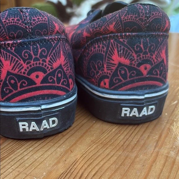 Raad Black and Red lace up Loafers with Swirling Design